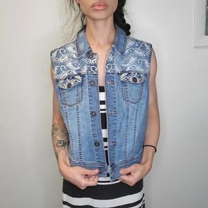 Denim jean vest lace trim size XL